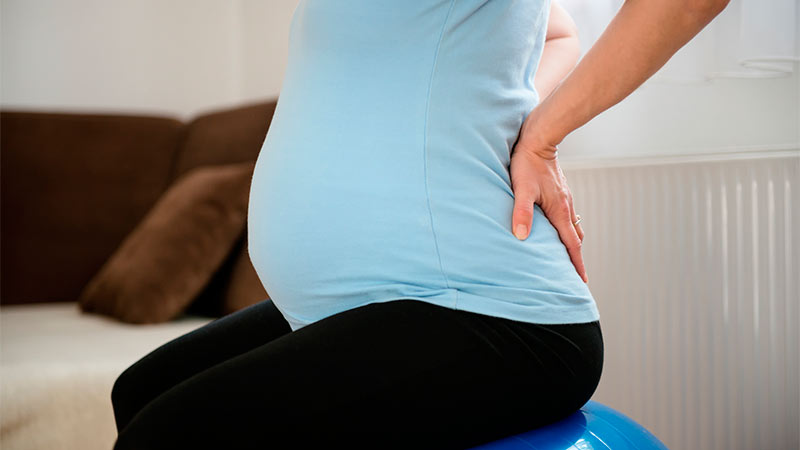 Diez consejos para evitar el dolor de espalda en el embarazo